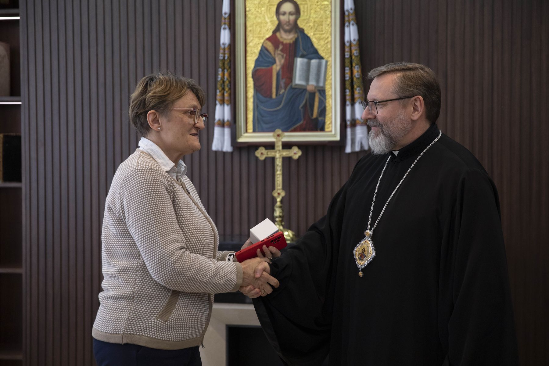«Церква — це місце зцілення ран війни»: Блаженніший Святослав зустрівся з представниками «Церкви в потребі»