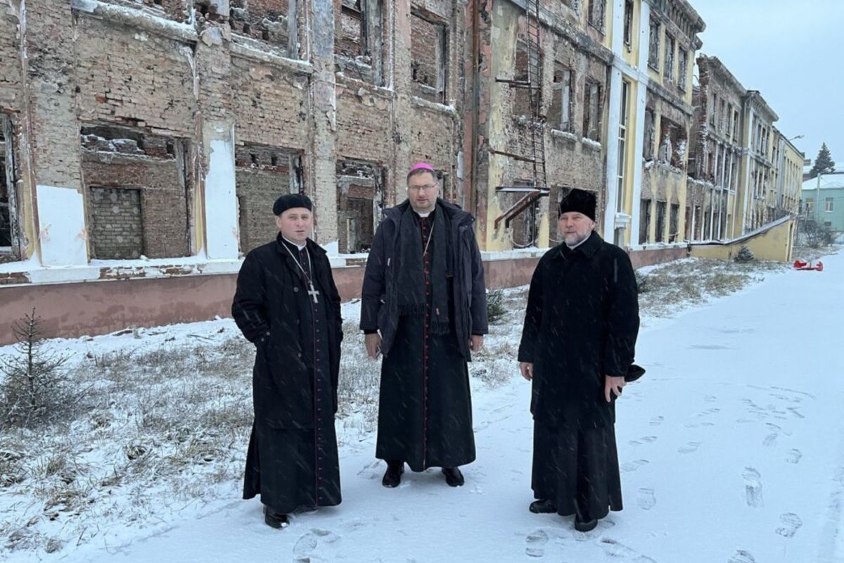 Apostolic Nuncio Visits UGCC Cathedral in Kharkiv