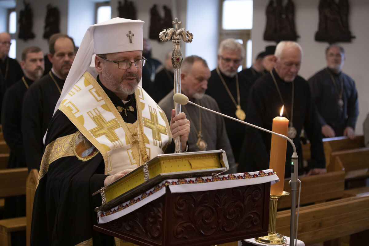 Члени Синоду Єпископів УГКЦ помолилися до Святого Духа та склали синодальну присягу