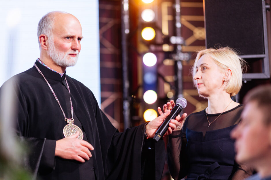 Служіння Богові й Україні не зупиняється: у Києві відбувся Вечір благодійності УКУ Служіння Богові й Україні не зупиняється: у Києві відбувся Вечір благодійності УКУ