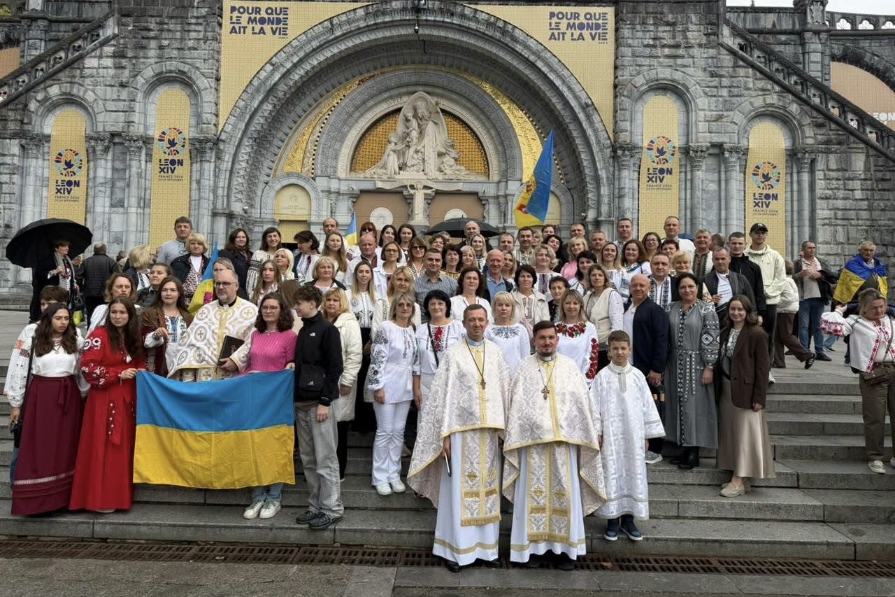 Українці з&nbsp;11&nbsp;країн Європи молилися за&nbsp;мир під час прощі до&nbsp;Люрда