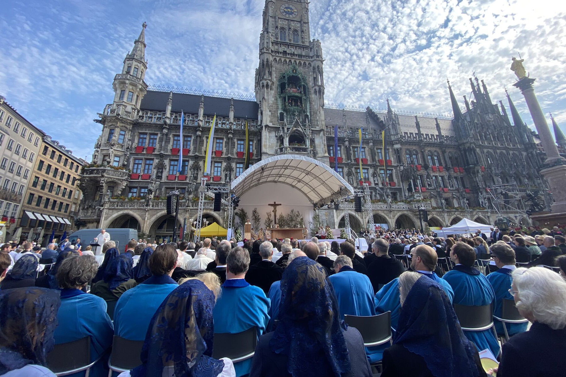 У Мюнхені українці взяли участь в урочистостях із нагоди дня Пресвятої Євхаристії