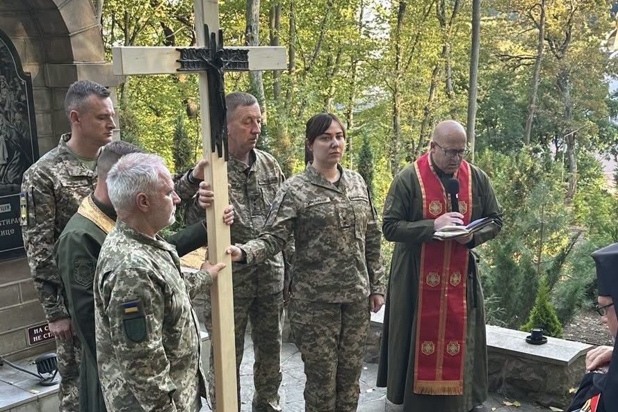 У Зарваниці відбулося Всеукраїнське військове паломництво У Зарваниці відбулося Всеукраїнське військове паломництво