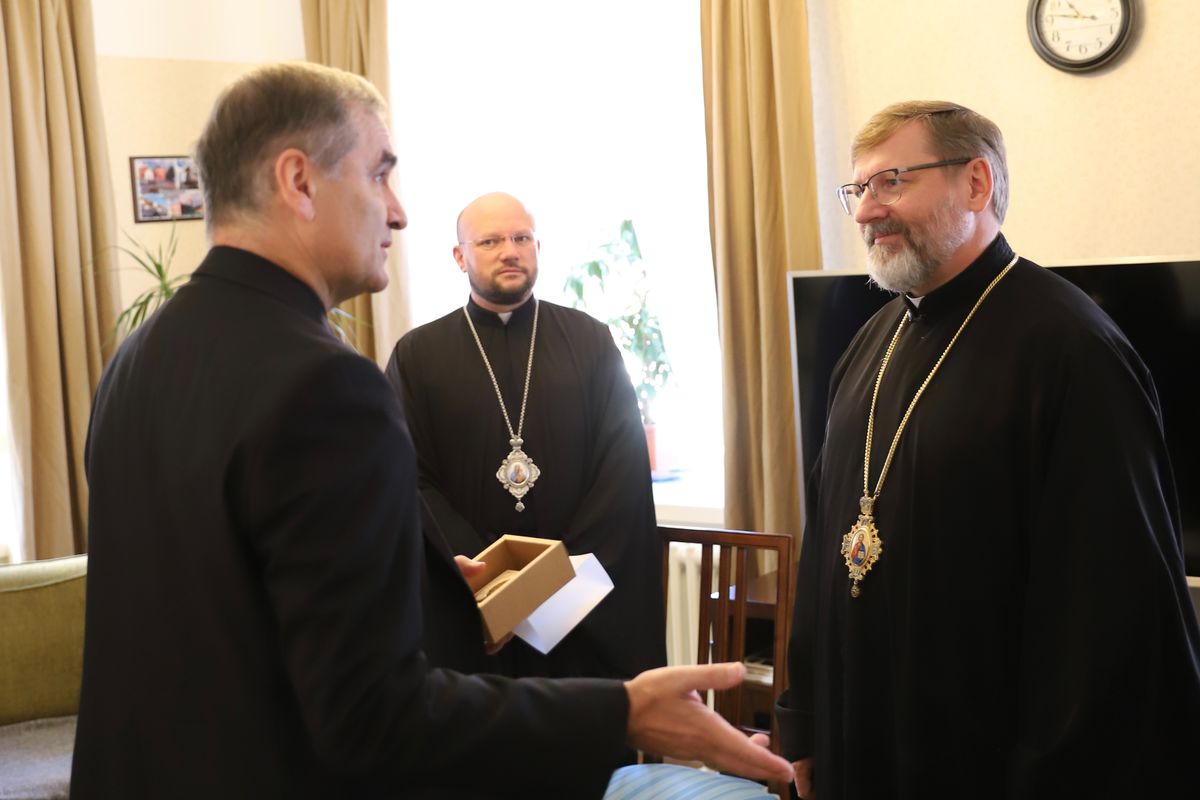 Глава УГКЦ зустрівся з апостольським адміністратором для католиків в Естонії