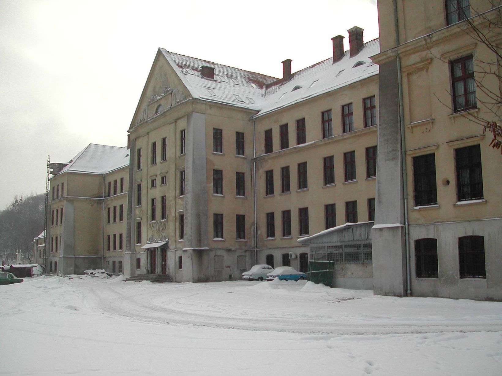Будинок на вулиці І. Свєнціцького, 17 у 1990-х роках