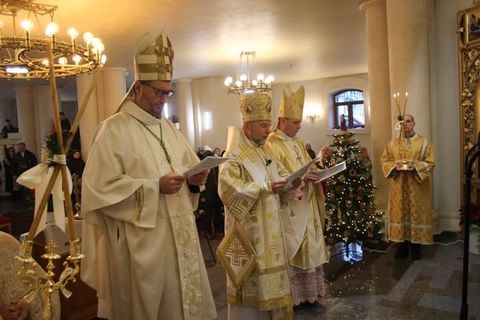 На Різдво у Харкові Апостольський нунцій освятив іконастас храму УГКЦ