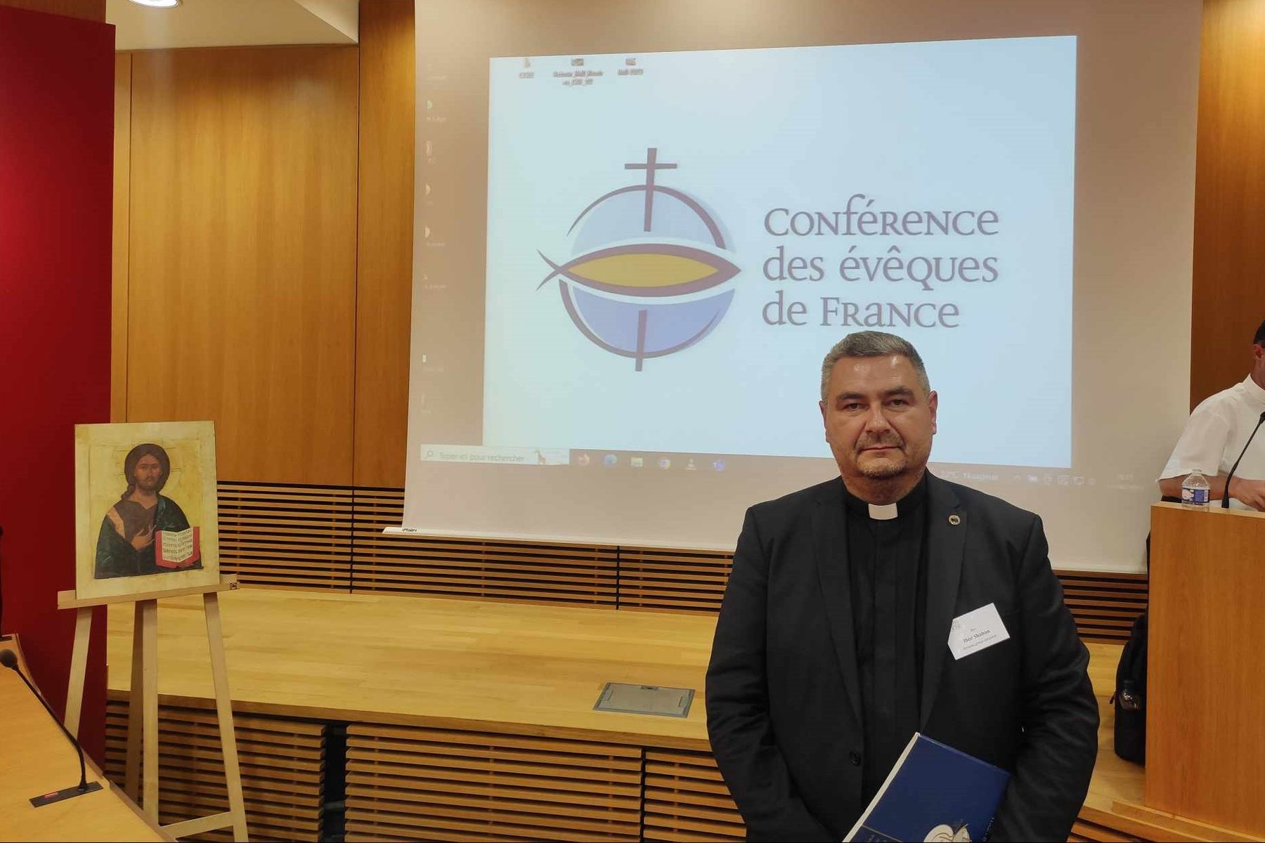 Head of the Commission on Interreligious Relations Takes Part in a Conference in Paris