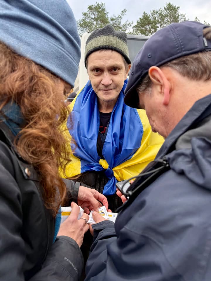Карітас України та&nbsp;Карітас Чернігів зустріли евакуйованих жителів Олешок на&nbsp;кордоні з&nbsp;Білоруссю