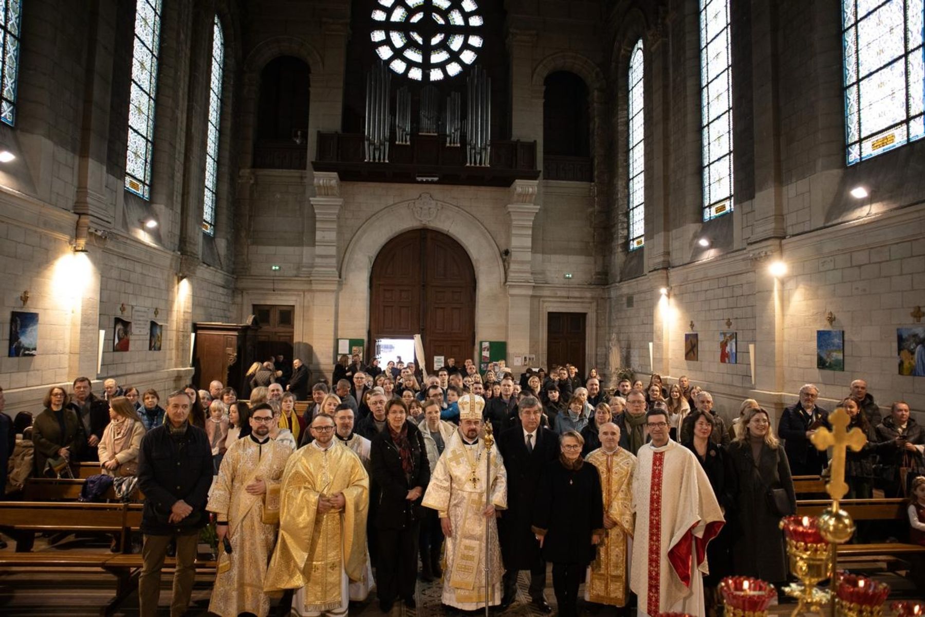 Перше богослужіння УГКЦ в&nbsp;новому храмі у&nbsp;Сен-Жермен-ан-Ле очолив владика Ігор Ранця