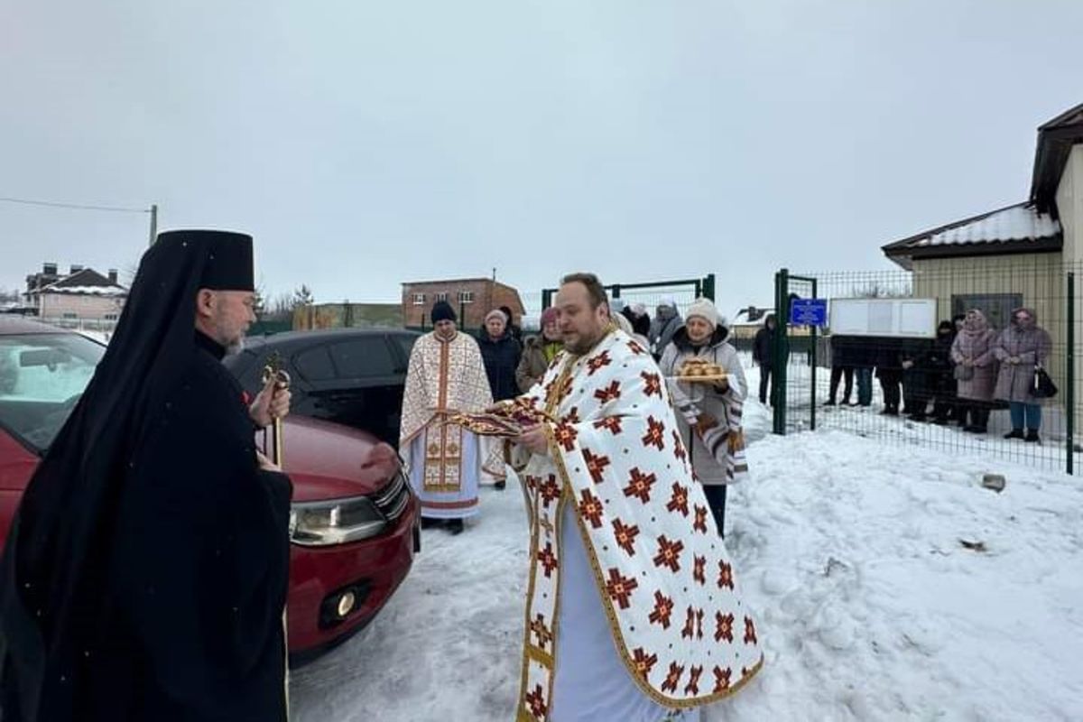 Kharkiv Exarch Visits UGCC Parish in Sumy