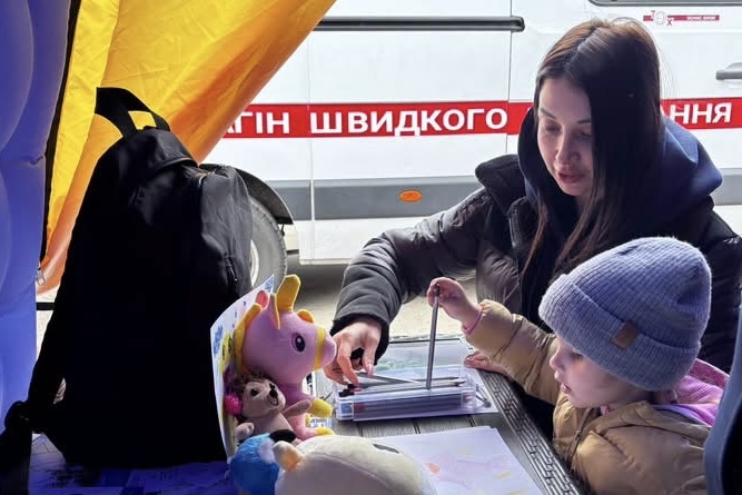 Карітас України та&nbsp;Карітас Чернігів зустріли евакуйованих жителів Олешок на&nbsp;кордоні з&nbsp;Білоруссю