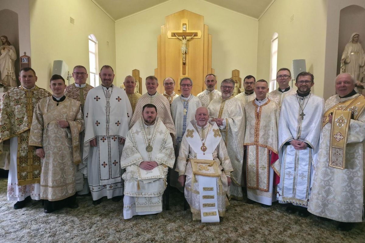 Retreat for the Clergy of the Melbourne Eparchy Held in Galong