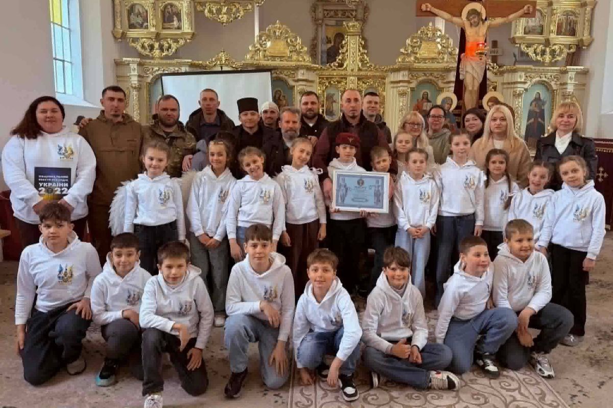 Понад 320 виступів у храмах: діти-волонтери з Дрогобиччини встановили рекорд України