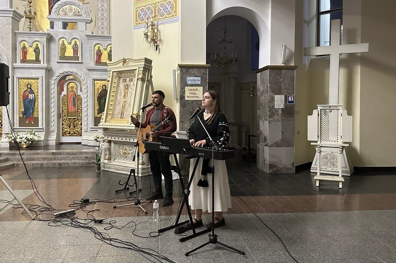 У Зарваниці відбулося Всеукраїнське військове паломництво У Зарваниці відбулося Всеукраїнське військове паломництво