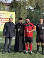 Священники УГКЦ змагалися за кубок у ювілейному турнірі з мініфутболу в Дрогобичі