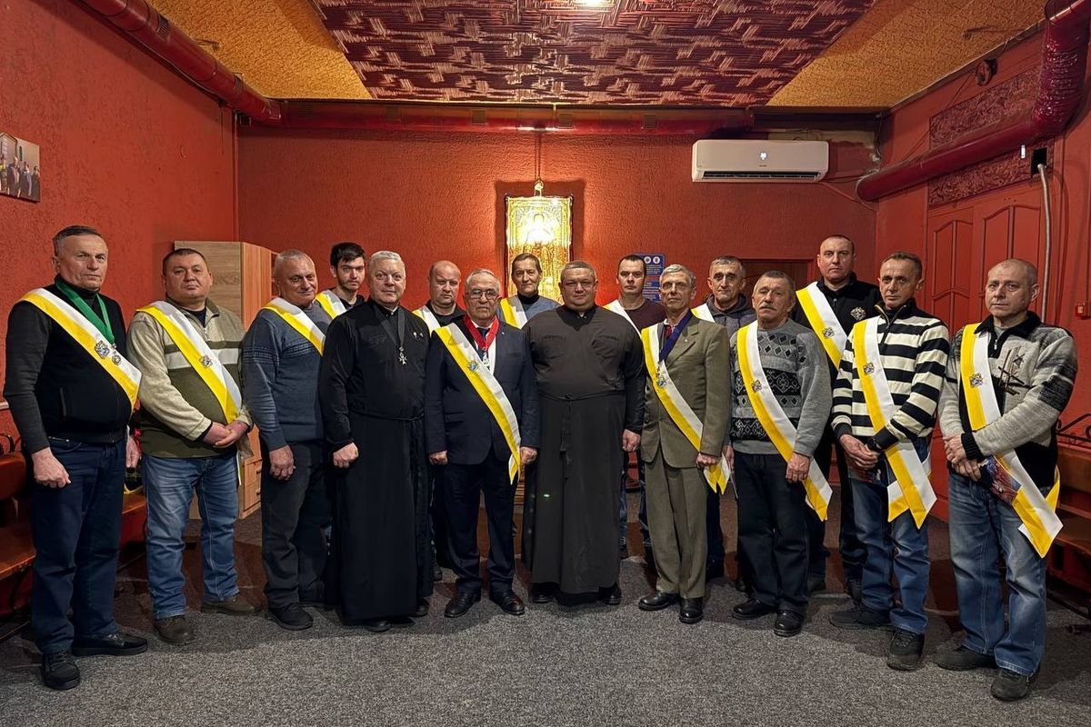 Прифронтова парафія УГКЦ поповнилася новими Лицарями Колумба