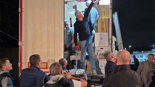 До Харкова прибув вантаж гуманітарної допомоги від Папи Римського