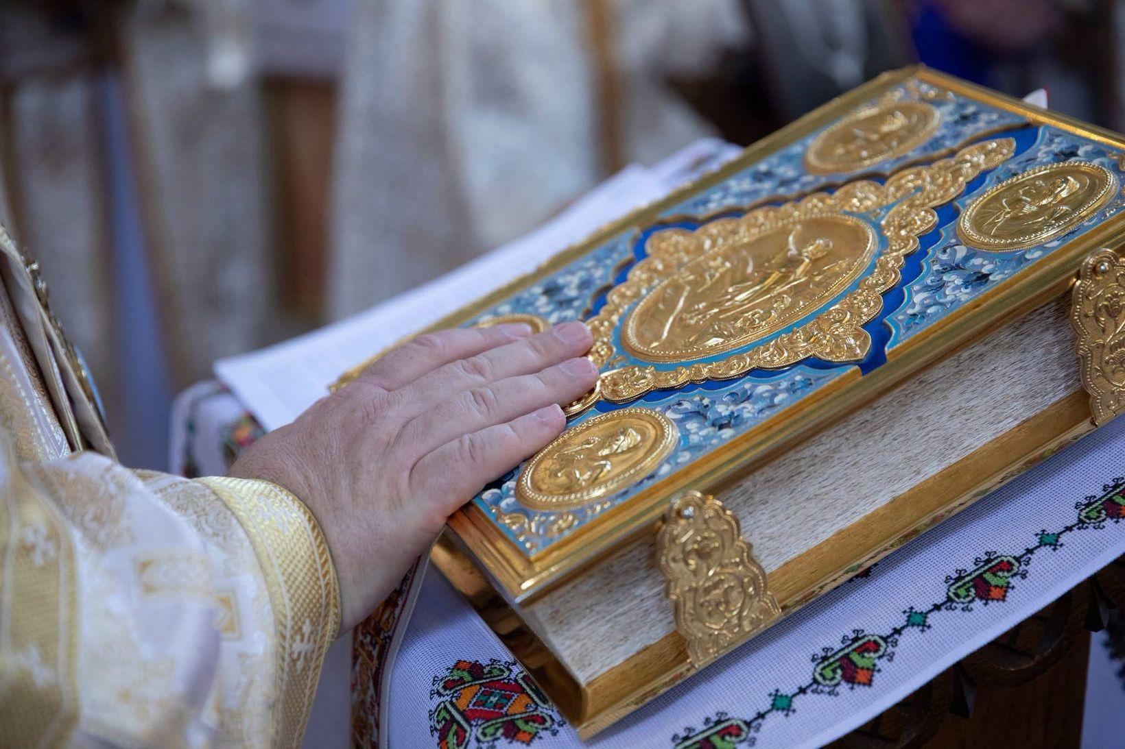 Загинув у&nbsp;33&nbsp;роки, закликавши прощати ворогів: на&nbsp;Львівщині розпочали процес беатифікації отця Станіслава Сярока