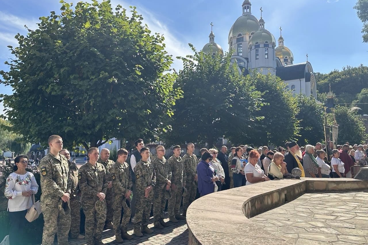 У Зарваниці відбулося Всеукраїнське військове паломництво У Зарваниці відбулося Всеукраїнське військове паломництво