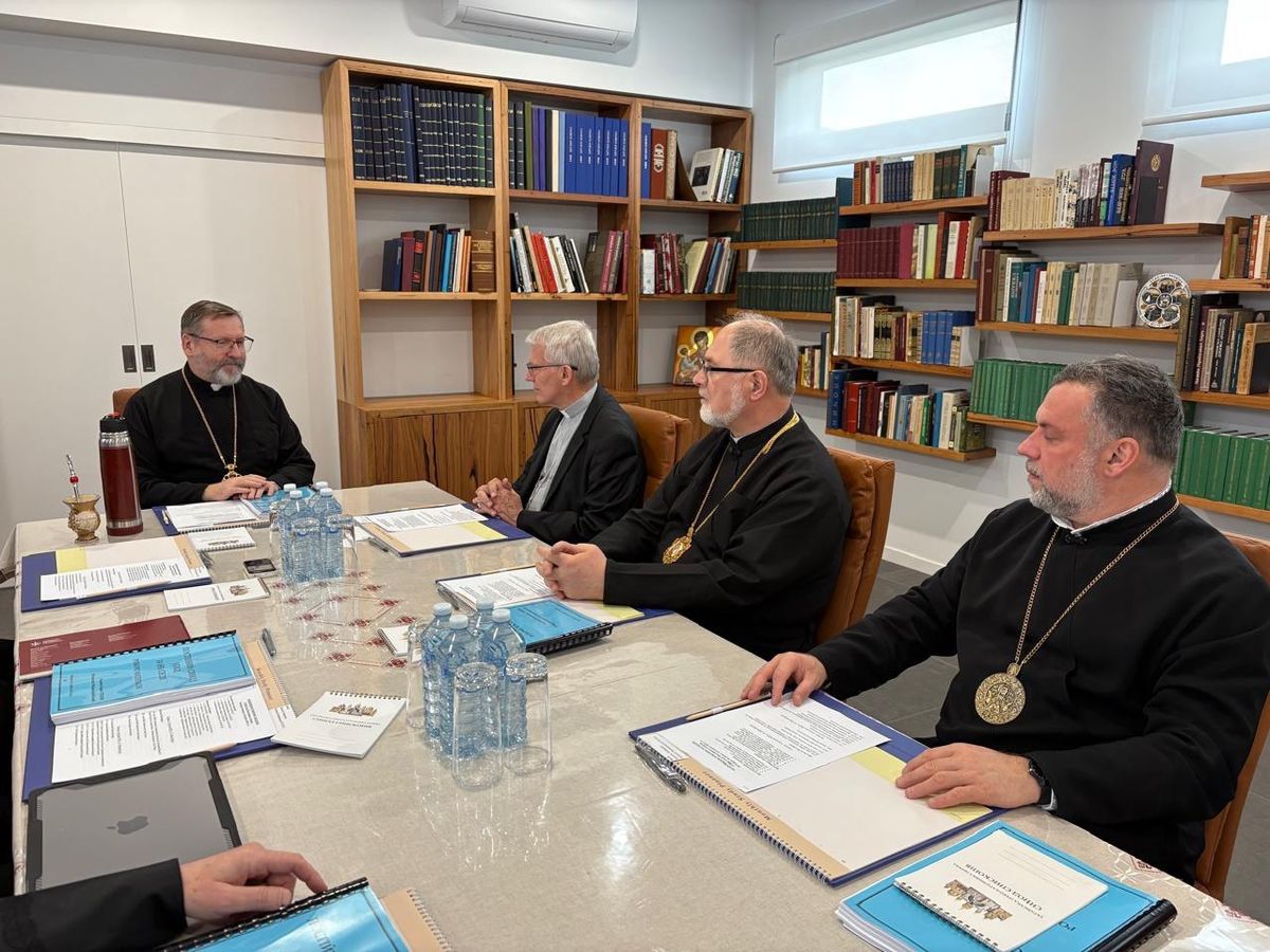 У Мельбурні єпископи Постійного Синоду обговорили служіння Церкви, синодальність і підготовку до Синоду 2026 року У Мельбурні єпископи Постійного Синоду обговорили служіння Церкви, синодальність і підготовку до Синоду 2026 року