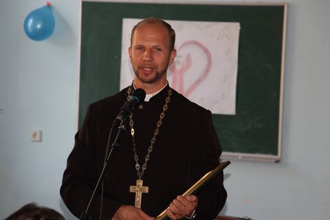 «Капелан має бути не лише на перший і останній дзвоник», — отець Олег Кекош про досвід академічного капеланства у Дрогобичі