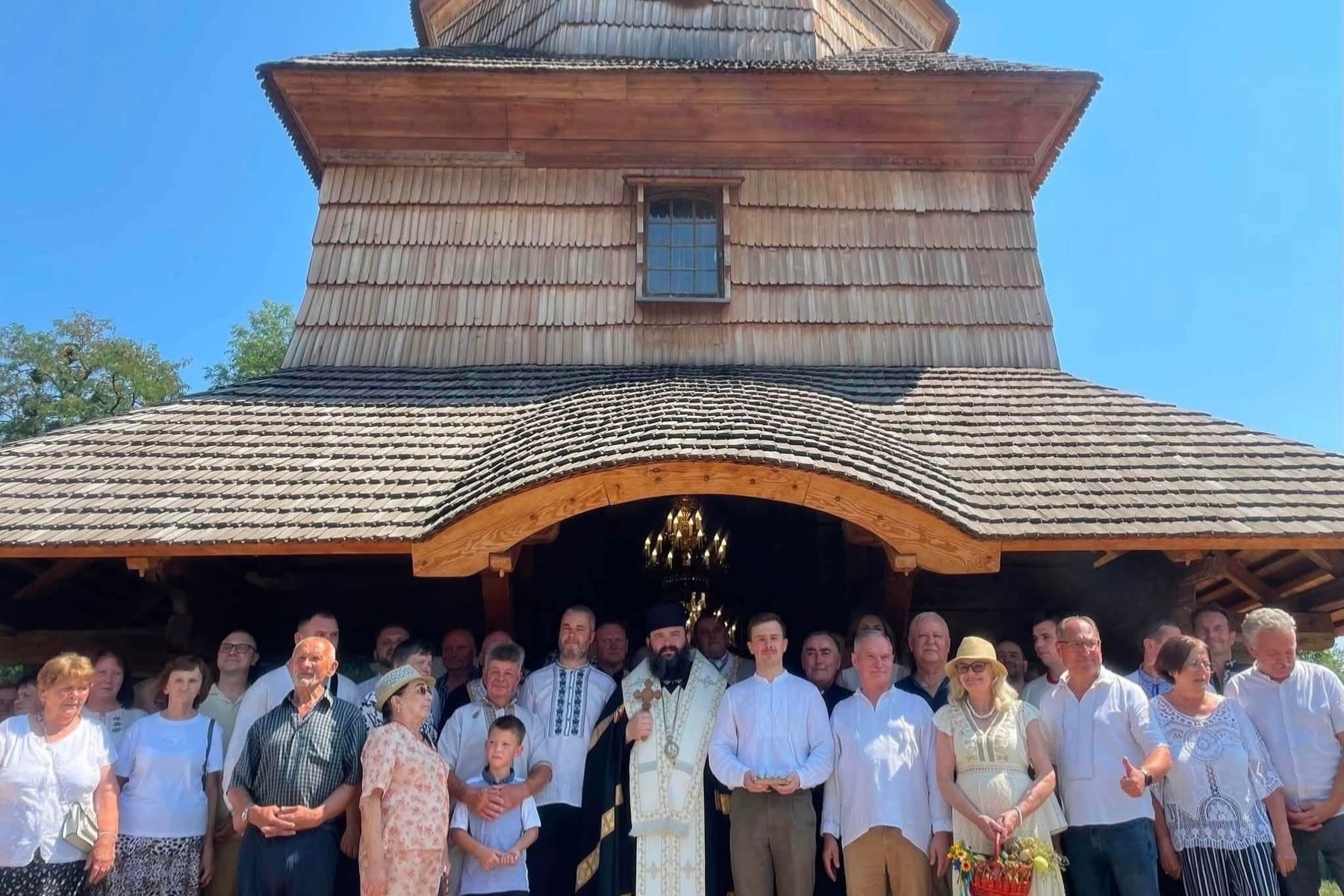 У Жовкві відновили давній храм УГКЦ: єпископ закликав повернути святиню громаді для богослужінь