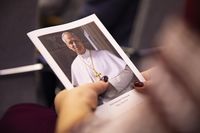 «Ось що є серцем нашої стійкості — те, що Бог тебе полюбив»: У Києві презентували переклад першого Апостольського повчання Папи Лева XIV