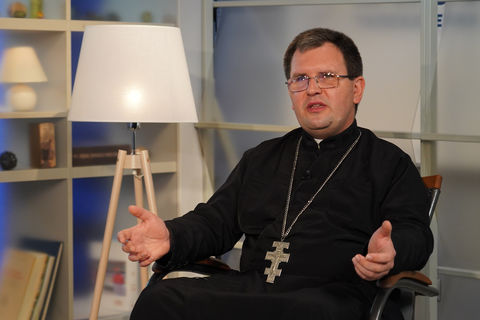 «Живе інтерв’ю» з єпископом-номінантом Максимом Рябухою