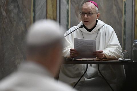 Під час реколекцій у Ватикані норвезький єпископ Ерік Варден поділився досвідом візиту до України