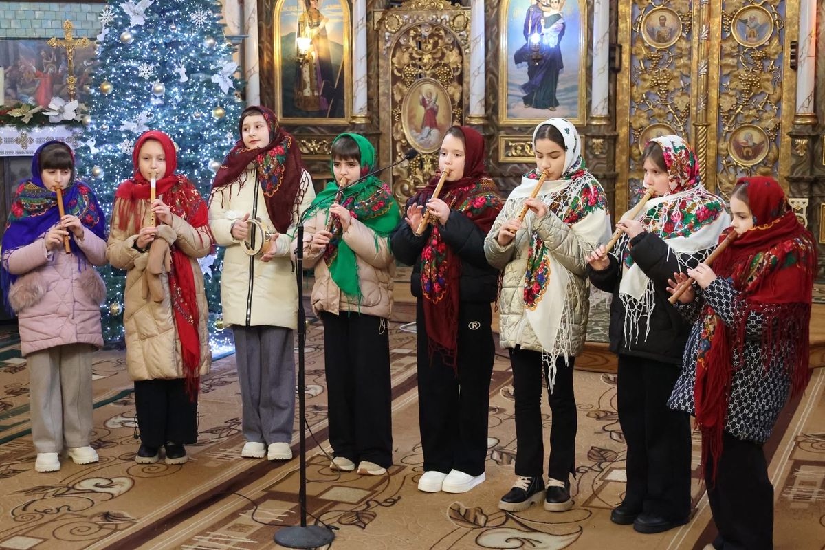 Традиційний фестиваль «Розколяди» об’єднав колективи Старого Самбора