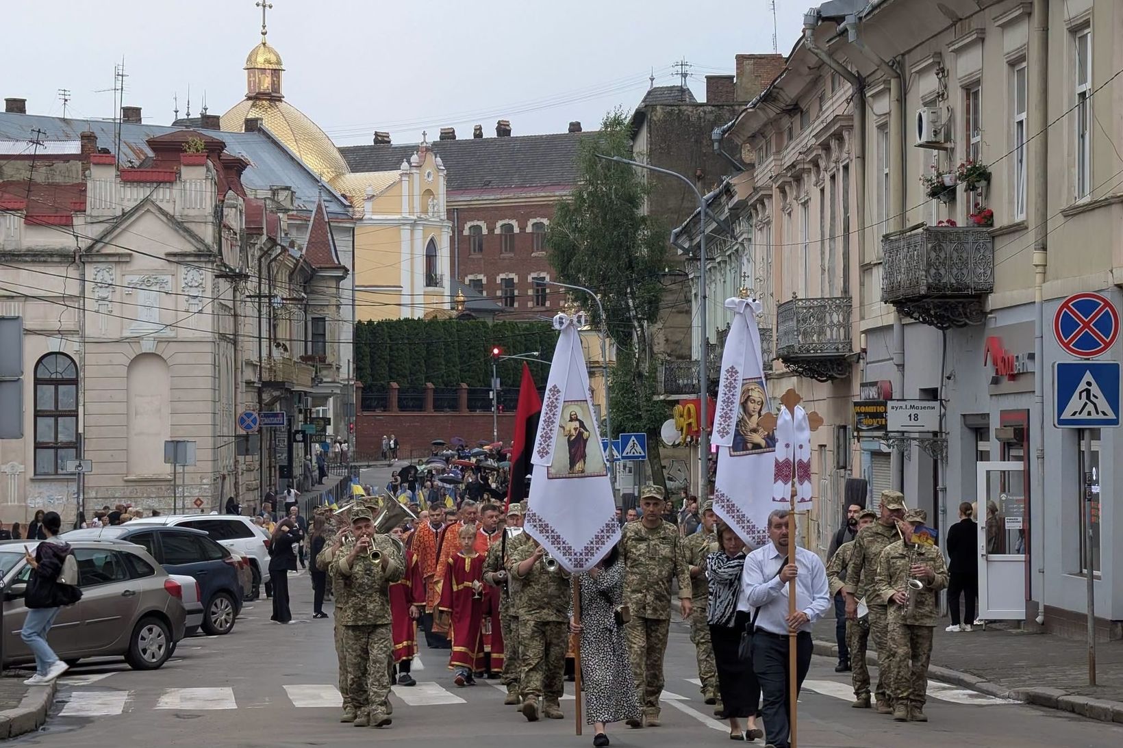 «Ворог не має сили знищити правду»: у Дрогобичі перепоховали 26 жертв радянських репресій «Ворог не має сили знищити правду»: у Дрогобичі перепоховали 26 жертв радянських репресій