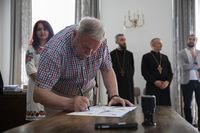 У Львові урочисто погасили поштову марку до&nbsp;25-річчя візиту святого Івана Павла ІІ&nbsp;в&nbsp;Україну
